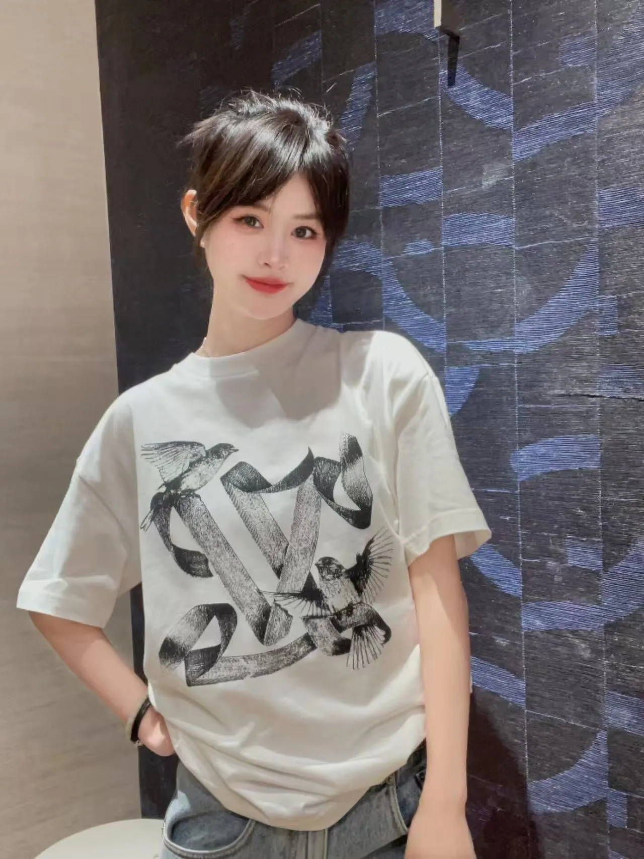 Louis Vuitton/Louis Vuitton white dove print short sleeves